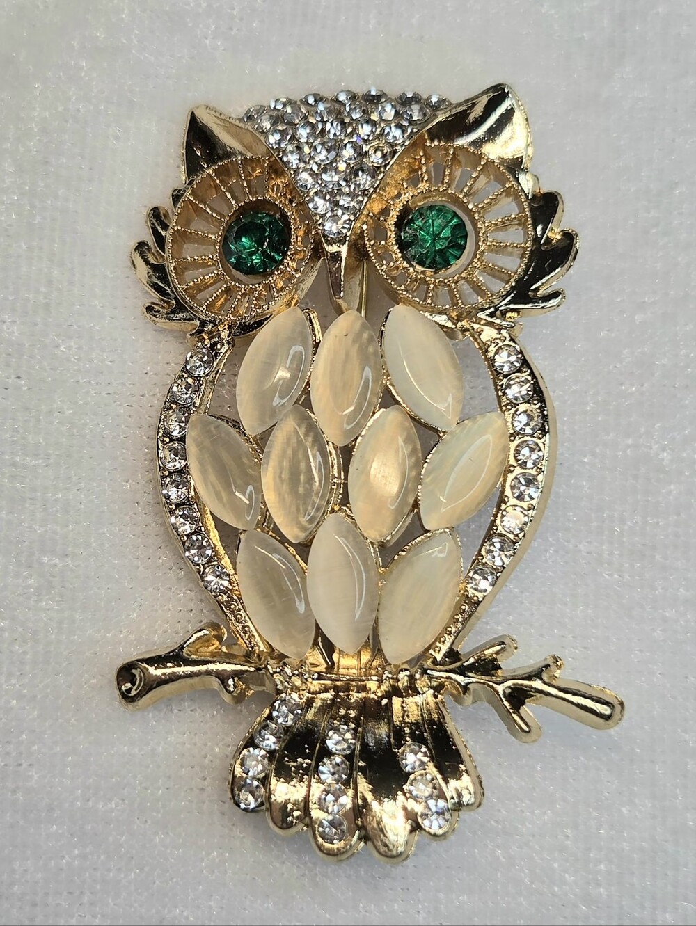 New Gold-tone Rhinestone / Faux Cat Eye Owl Brooch / Pin